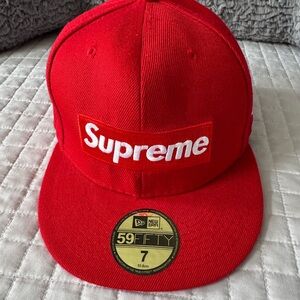 Supreme baseball cap